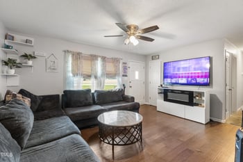 901 Currin Perry Rd, Zebulon, NC 27597