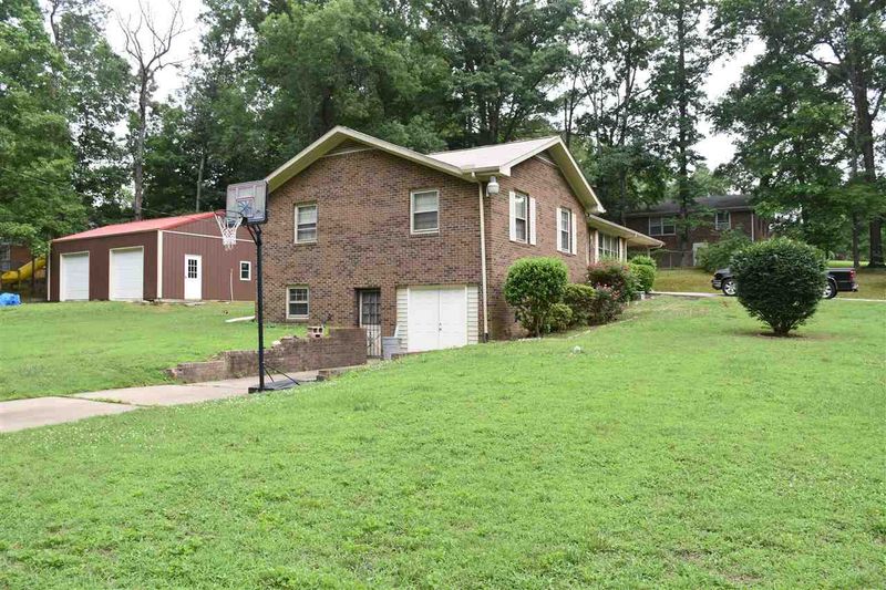 901 Danbury Dr, Durham, NC 27703