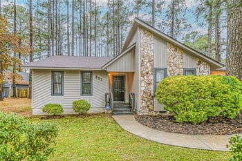 901 Drew Ct, Fayetteville, NC 28311