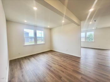 901 Emmer St, Rolesville, NC 27571