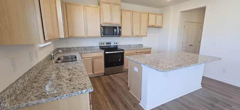 901 Emmer St, Rolesville, NC 27571