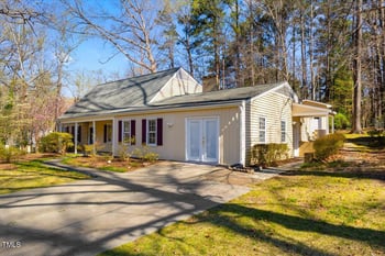 901 Emory Ln, Raleigh, NC 27609