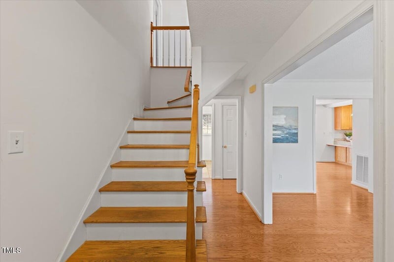 901 Emory Ln, Raleigh, NC 27609