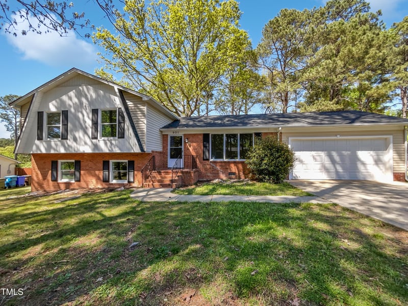 901 Forge Rd, Durham, NC 27713