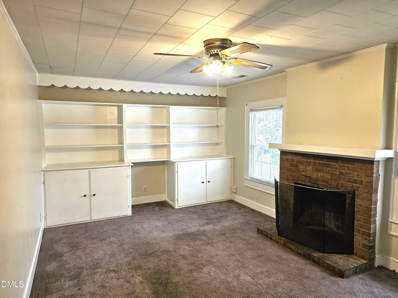 901 Grace Ave, Burlington, NC 27217