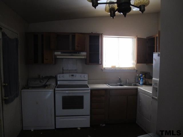 901 Hadley Rd, Raleigh, NC 27610