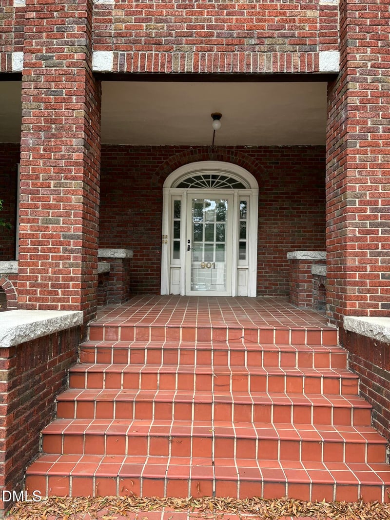 901 Mangum St, Durham, NC 27701