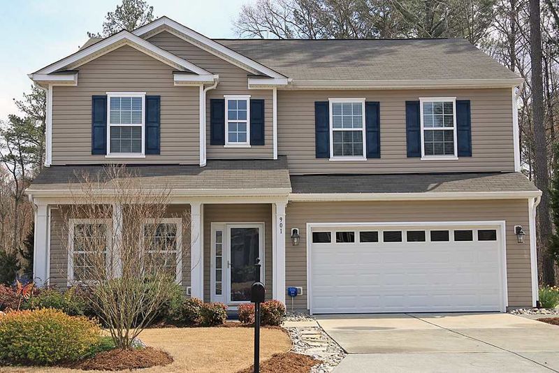 901 Poplar St, Durham, NC 27703