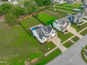 901 Shiloh Hills Dr, Fuquay Varina, NC 27526