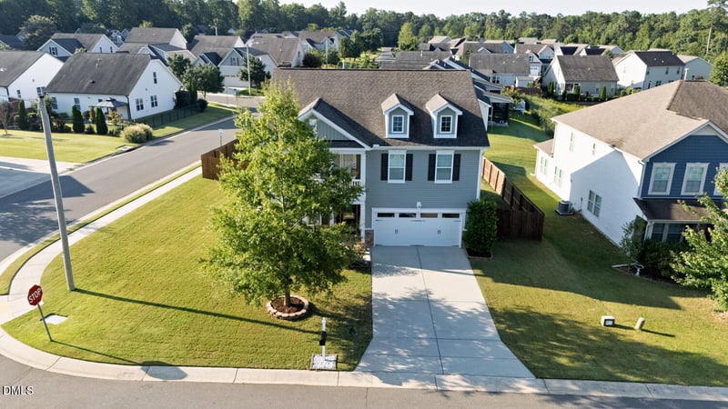 901 Sugar Tree Dr, Mebane, NC 27302
