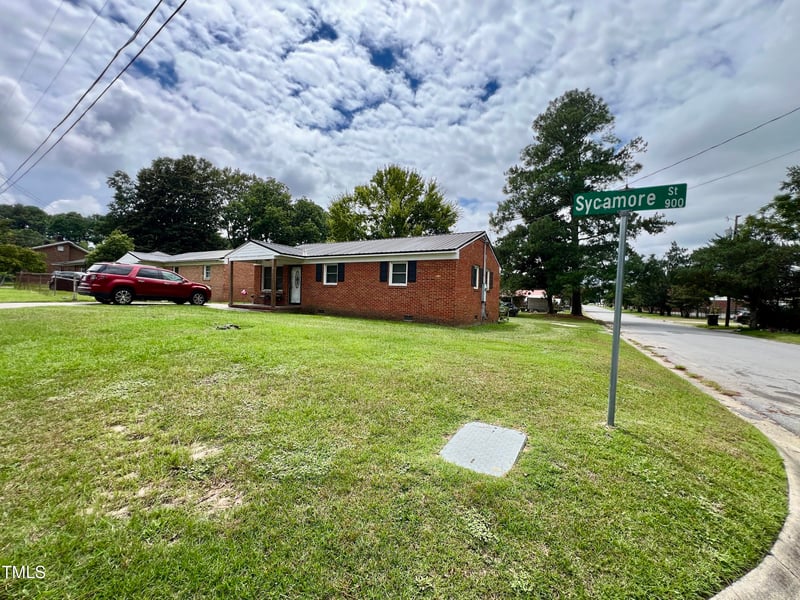 901 Sycamore St, Goldsboro, NC 27530