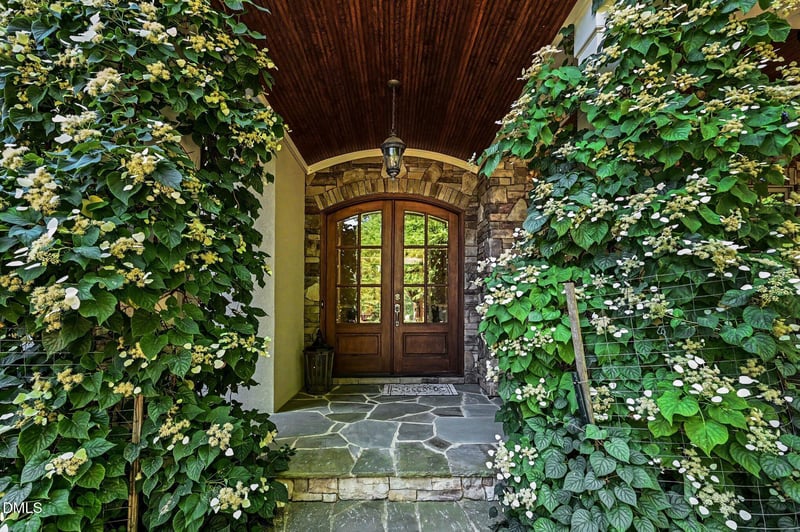 90110 Hoey , Chapel Hill, NC 27517
