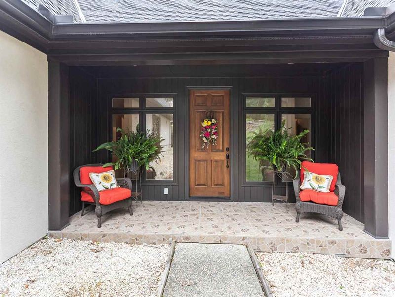 90115 Hoey, Chapel Hill, NC 27517