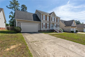 9012 Grouse Run Ln, Fayetteville, NC 28314