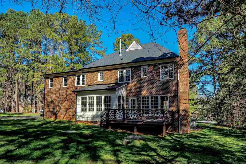 9012 Hemingwood Ct, Raleigh, NC 27613