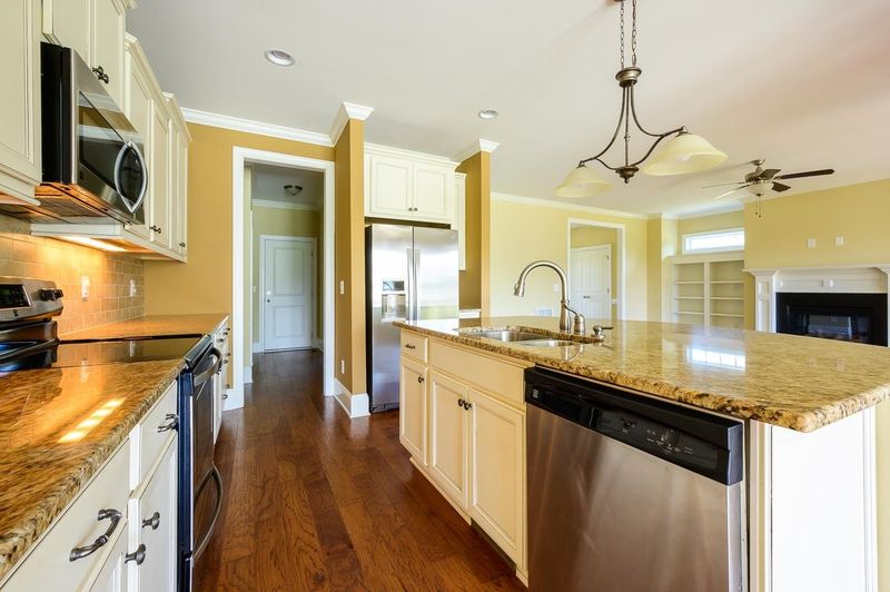 9012 Horton Mill Dr, Knightdale, NC 27545