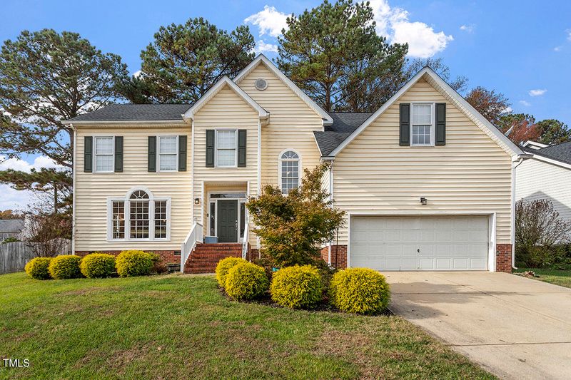 9012 Miranda Dr, Raleigh, NC 27617