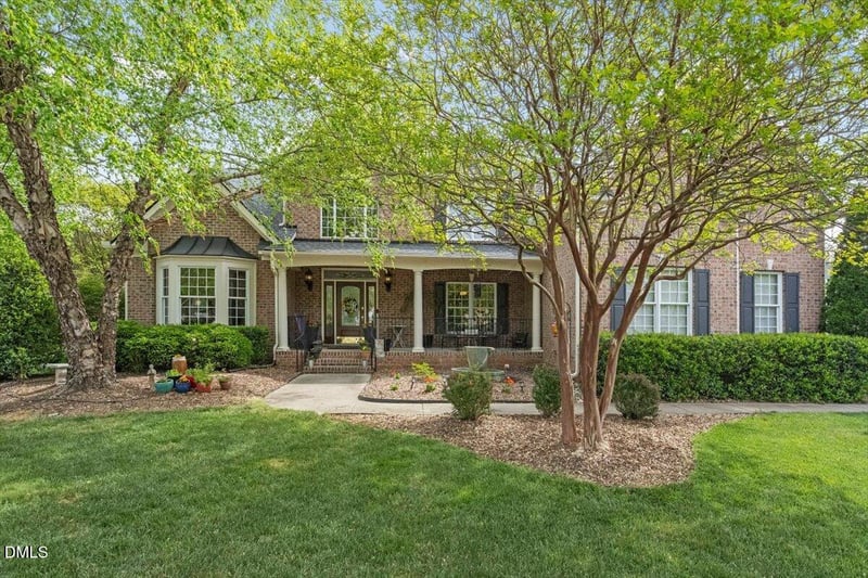 9012 Treesdale Ln, Raleigh, NC 27617
