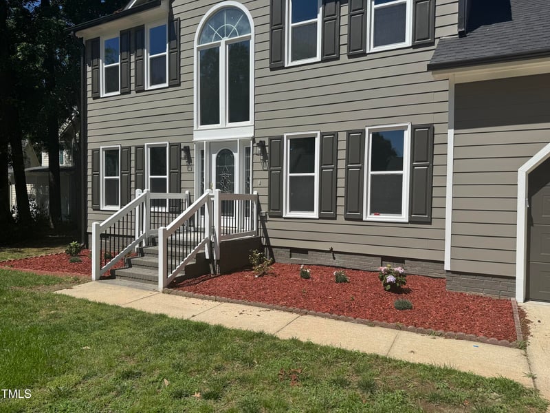 9013 Tenderfoot Trl, Raleigh, NC 27615