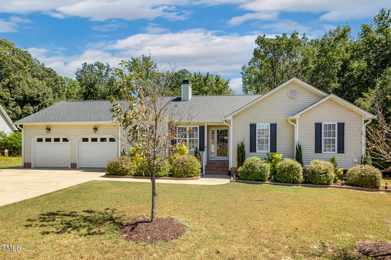 9017 Hunterfox Ct, Raleigh, NC 27603