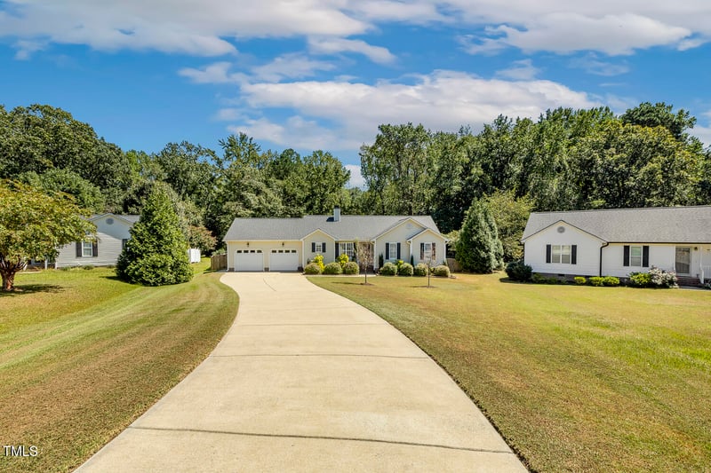 9017 Hunterfox Ct, Raleigh, NC 27603