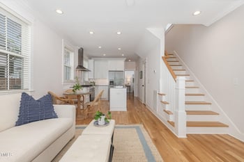 902 B Oakland Ave, Durham, NC 27705