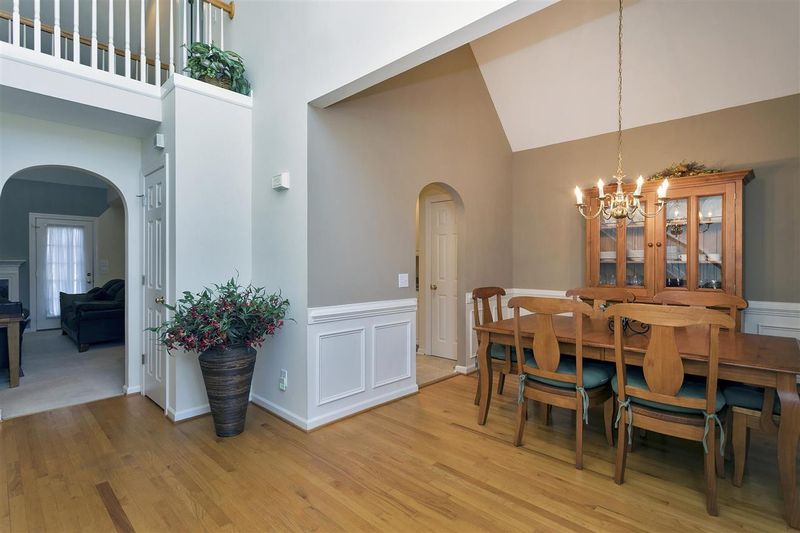 902 Baileymoor Ct, Fuquay Varina, NC 27526