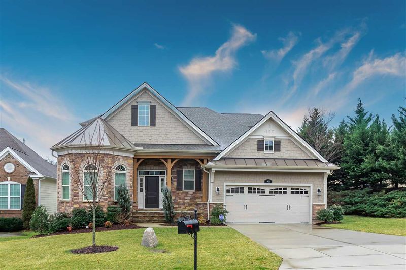 902 Bend Dr, Durham, NC 27713