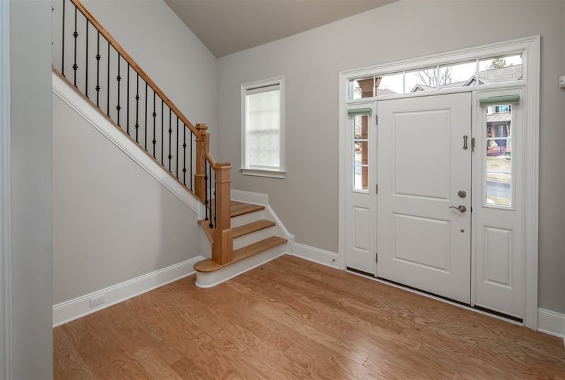 902 Bend Dr, Durham, NC 27713