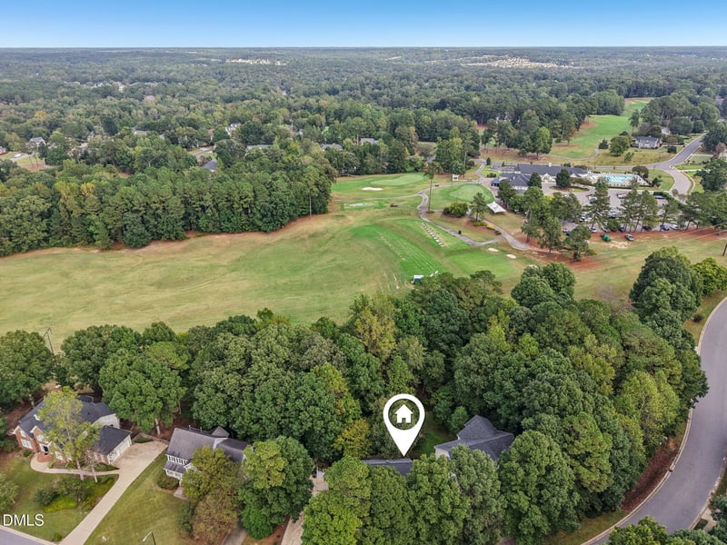 902 Birkdale Dr, Clayton, NC 27527