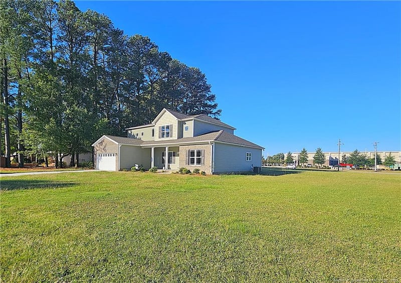 902 Emeline Ave, Fayetteville, NC 28303