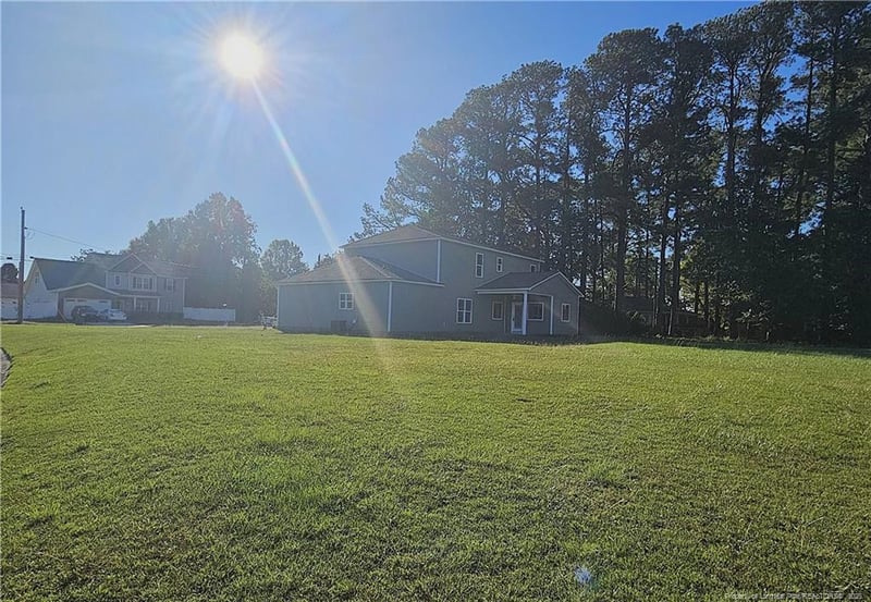 902 Emeline Ave, Fayetteville, NC 28303