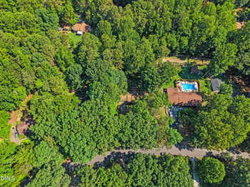 902 Knight Dr, Durham, NC 27712