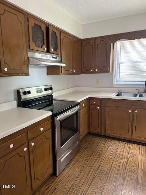 902 N Lee St, Zebulon, NC 27597