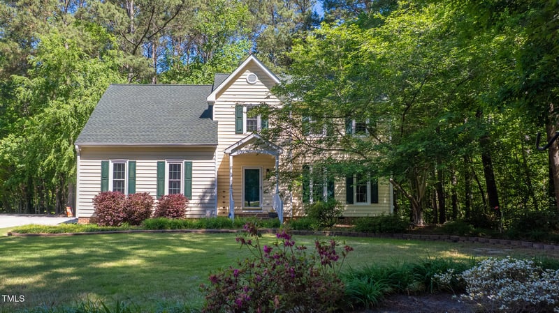 902 Loop Rd, Clayton, NC 27527