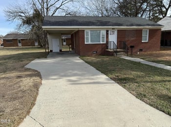 902 S Marvin St S, Goldsboro, NC 27530
