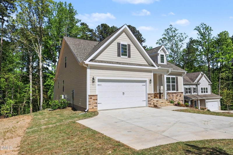 902 Maynard Rd, Cary, NC 27511
