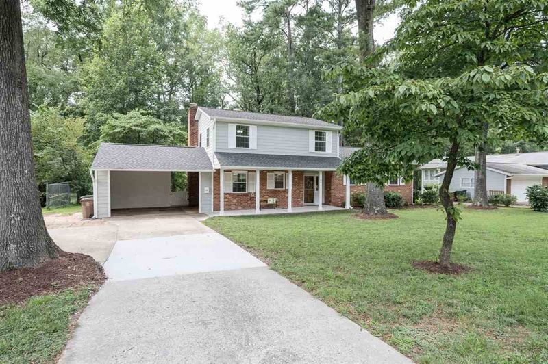 902 Pamlico Dr, Cary, NC 27511