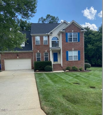 902 Savannah Ct, Hillsborough, NC 27278