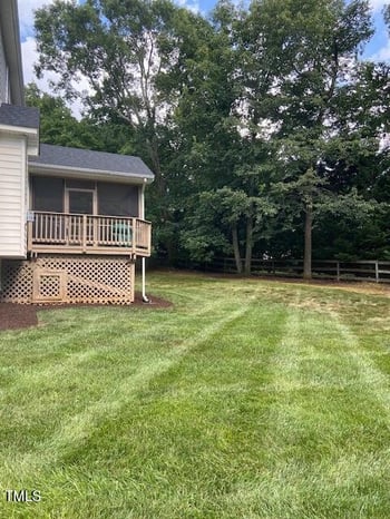 902 Savannah Ct, Hillsborough, NC 27278