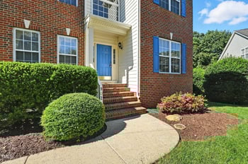 902 Savannah Ct, Hillsborough, NC 27278