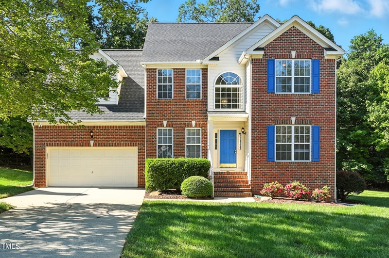 902 Savannah Ct, Hillsborough, NC 27278