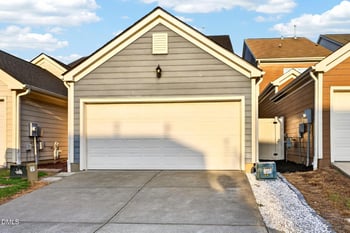 902 Shoofly Pa, Apex, NC 27502