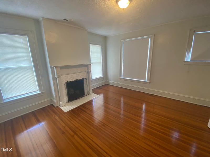 902 Vickers Ave, Durham, NC 27701
