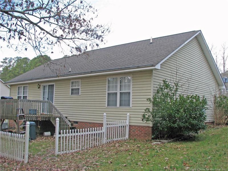 902 Windrace Trl, Sanford, NC 27332