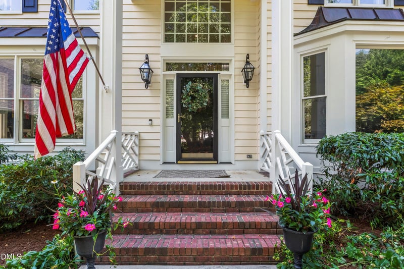 9021 Armitage Ct, Raleigh, NC 27615
