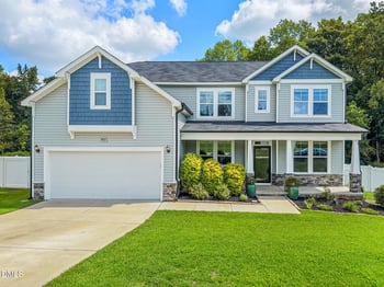 9021 River Hawk Lndg, Willow Springs, NC 27592