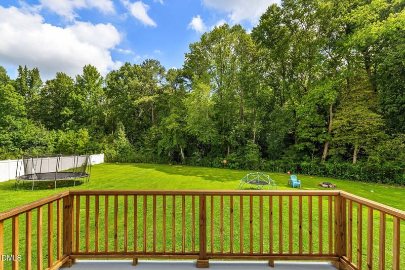 9021 River Hawk Lndg, Willow Springs, NC 27592