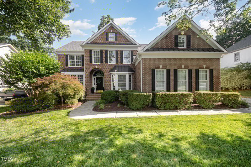 9021 Winged Thistle Ct, Raleigh, NC 27617