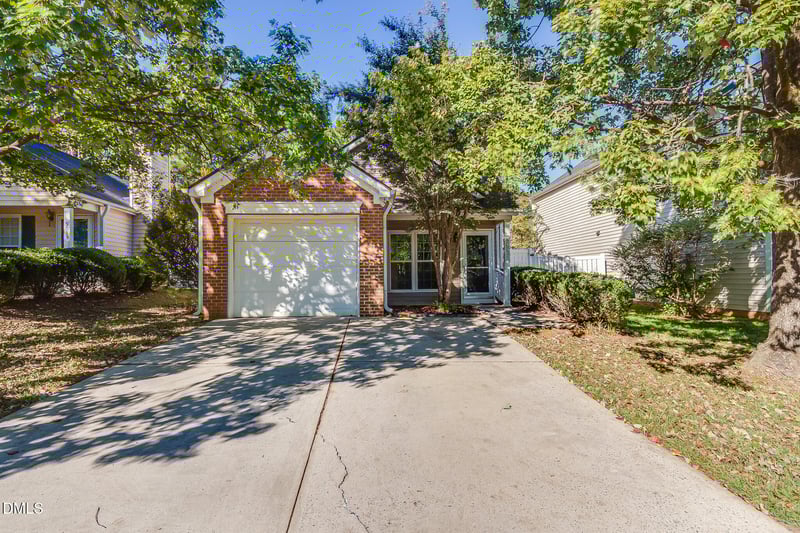 9023 Colony Village Ln, Raleigh, NC 27617